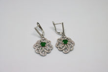  Silver Earring with emerald and zircons