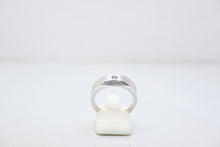  White Gold Diamond Ring
