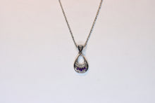  White Gold Pendant with diamonds and amethyst