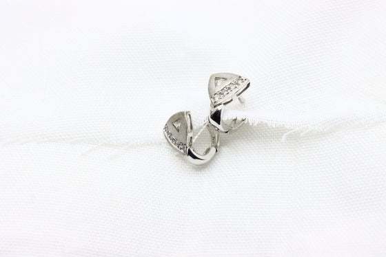 White Gold Earrings with diamonds