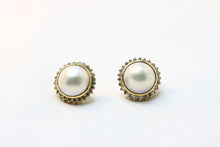  Gold Earrings with pearl and diamonds