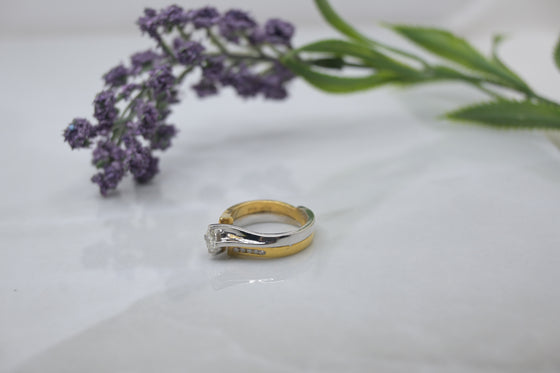 Yellow and White Gold Ring with diamonds