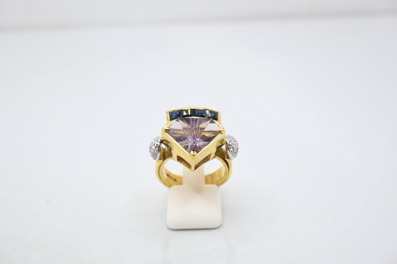 Yellow Gold Diamond Ring with Amethyst and Sapphires