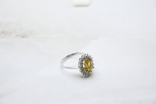  White Gold Diamond Ring with Topaz