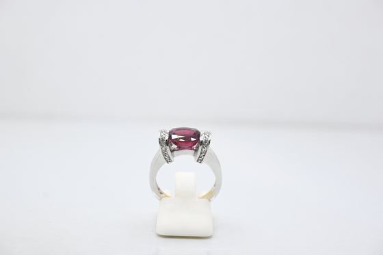 White Gold Diamond Ring with Ruby