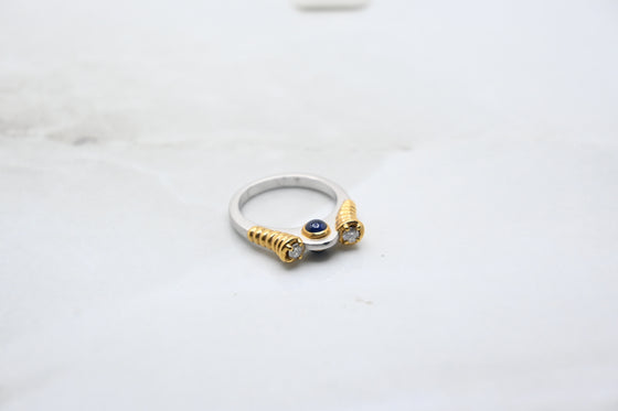 Yellow Gold and Platinum Diamond Ring with Sapphire