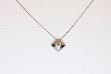  White Gold  Pendant Square with diamond