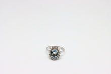  White Gold Ring with diamonds and aquamarine