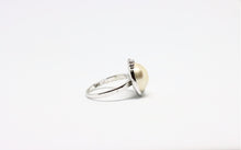  Silver Ring with pearl