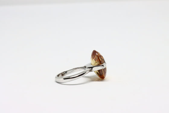 Silver Ring with citrine