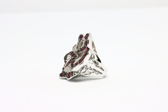 Silver Ring flower with rubies and zircons