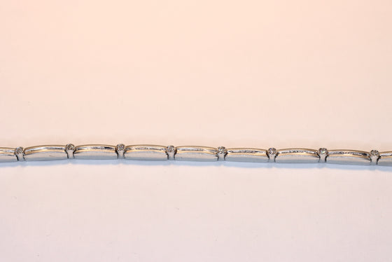 White Gold Tennis Bracelet with diamonds