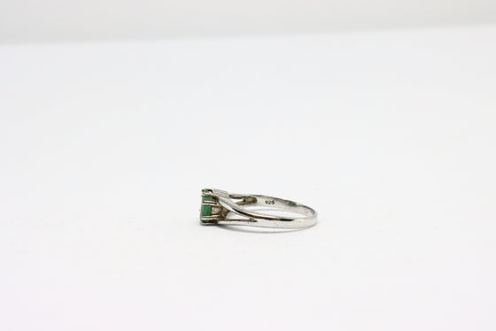 Silver Ring with emerald