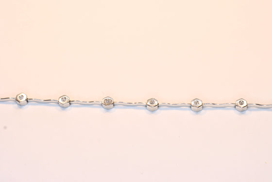 White Gold Tennis Bracelet with diamonds